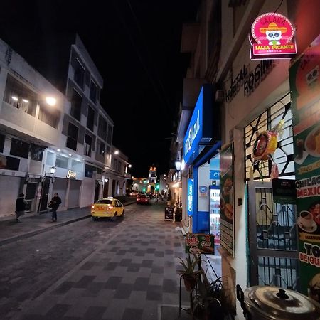 Great Location Bed And Breakfast ลาตาคุงกา ภายนอก รูปภาพ