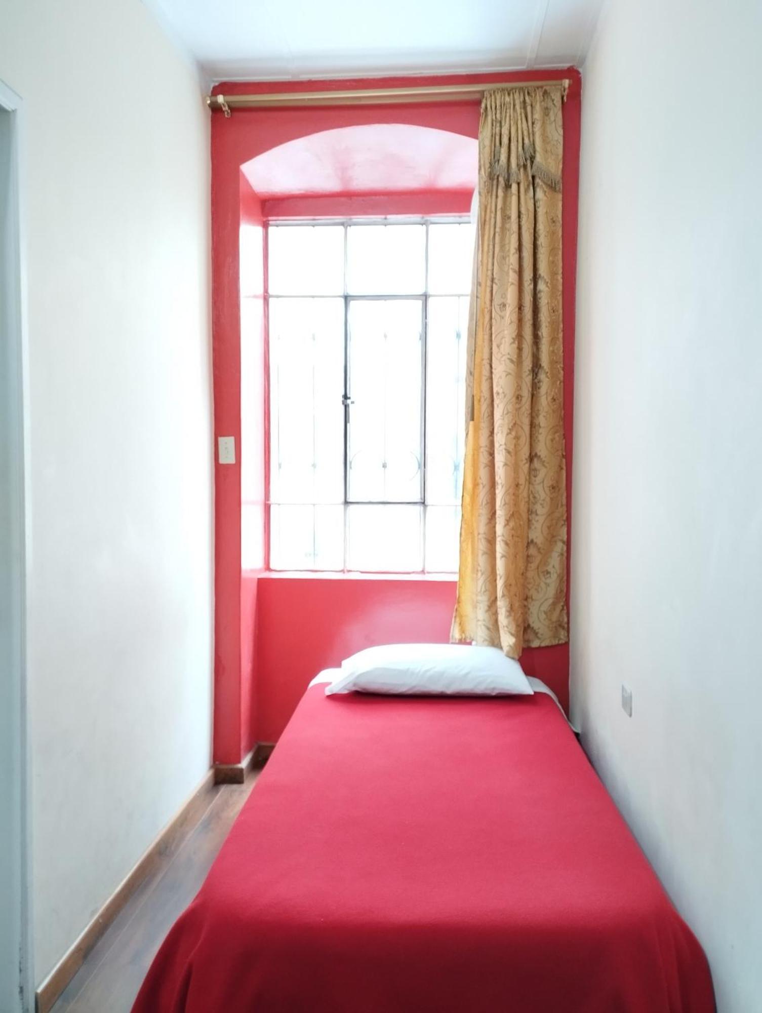 Great Location Bed And Breakfast ลาตาคุงกา ภายนอก รูปภาพ
